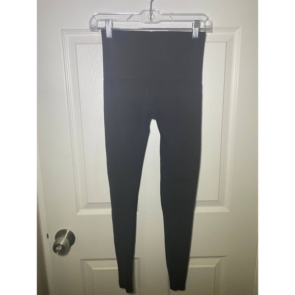 Spanx's Assets high waisted black leggings tights size M - Picture 7 of 8